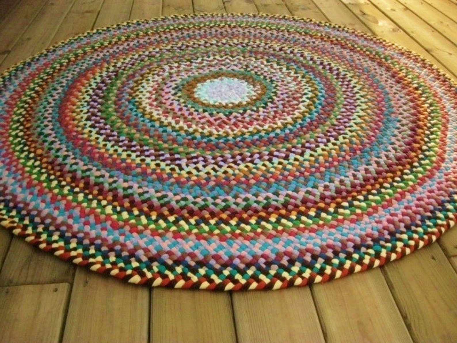 Made to Order Custom Area Round Rug/Carpet in Earthtones from Etsy