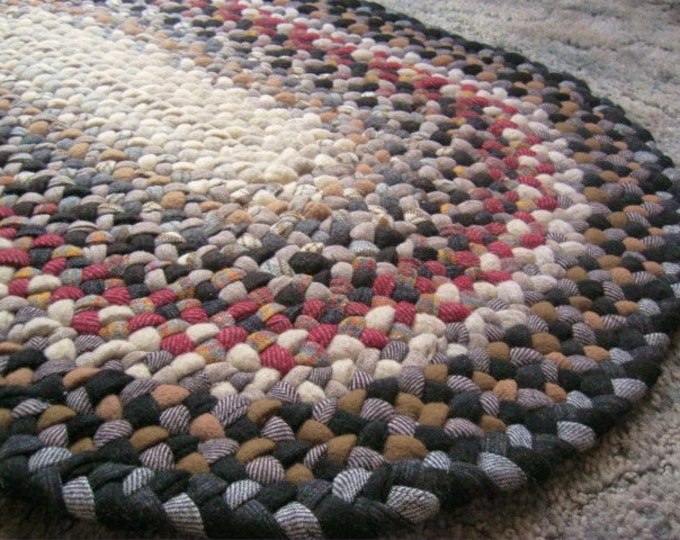 Handmade Vintage Wool Oval Braided Rug in Earthtones From Upcycled Wool