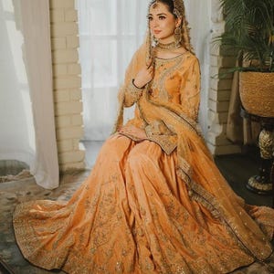green emerald velvet dress Zapaka Women Apricot Black Dot Halter Long Prom Dress with Slit A-Line Printed Backless Formal Dress with Bow, Apricot Black Dot / US4 main image 1