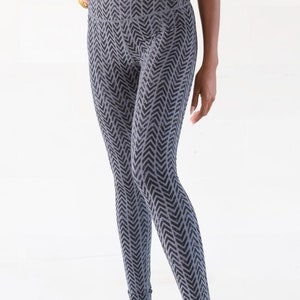 Printed Leggings Thick and stretchy Organic Cotton Boho Yoga Pants Pilates Activewear OFFRANDES Gray