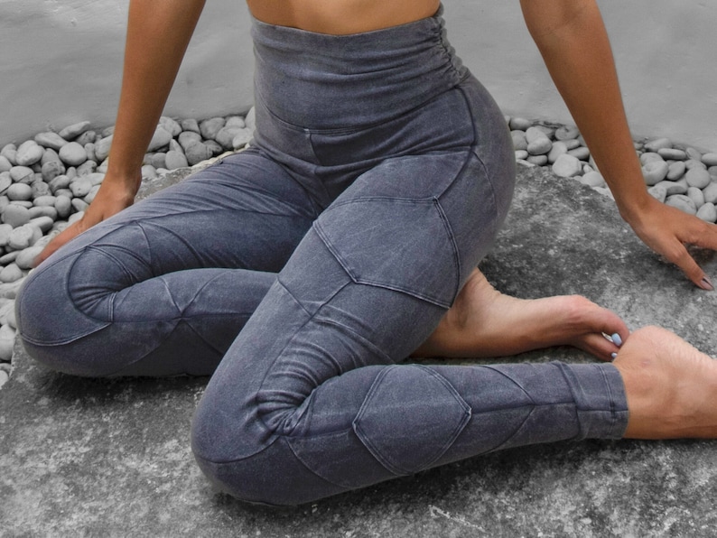 High Waist Leggings Organic Cotton Designer Urban Yoga Pants Active or Lounge wear OFFRANDES Grey
