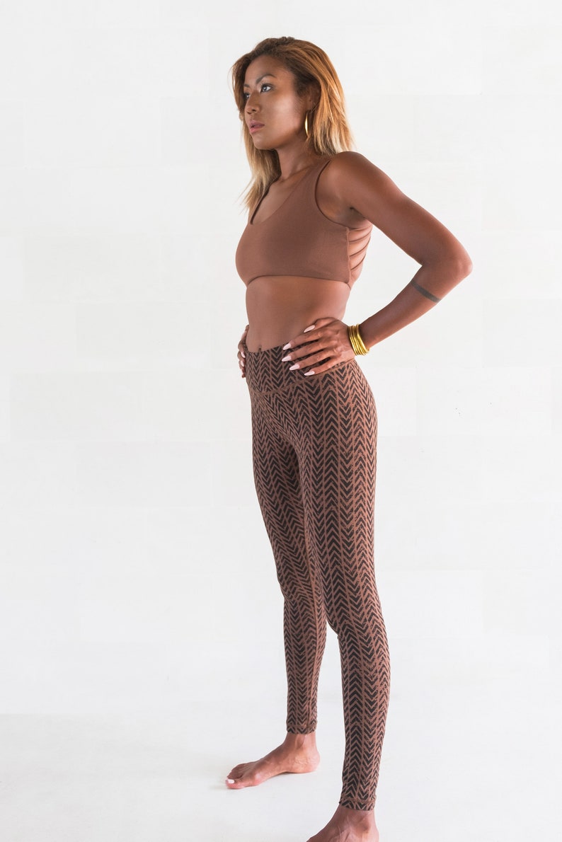 Leggings imprimés en coton biologique Pantalon marron taille haute Vêtements de sport Vêtements de festival Bohème OFFRANDES image 8
