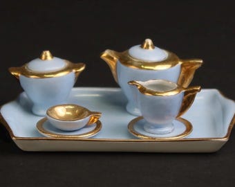 Servizio da tè in miniatura vintage di Limoges, azzurro chiaro.