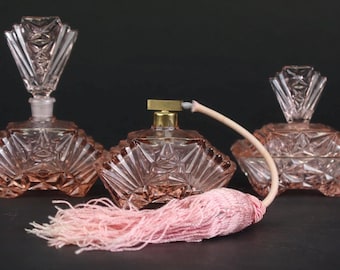 Juego de inodoro vintage de 3 piezas - vidrio prensado rosa coral