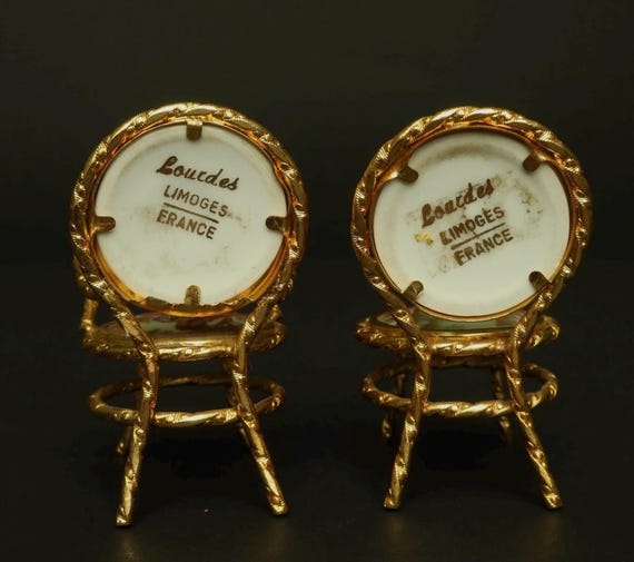 Lot De 15 Meubles Anciens Pour Maison De Poupées – état D'usage, Divers Matériaux
