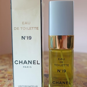 Vintage Chanel Perfume No. 19 Eau de Toilette