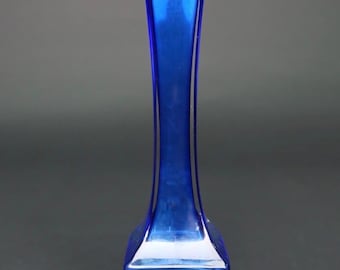 Luxval Val St Lambert クリスタル製ヴィンテージ花瓶。レリーフの曲線
