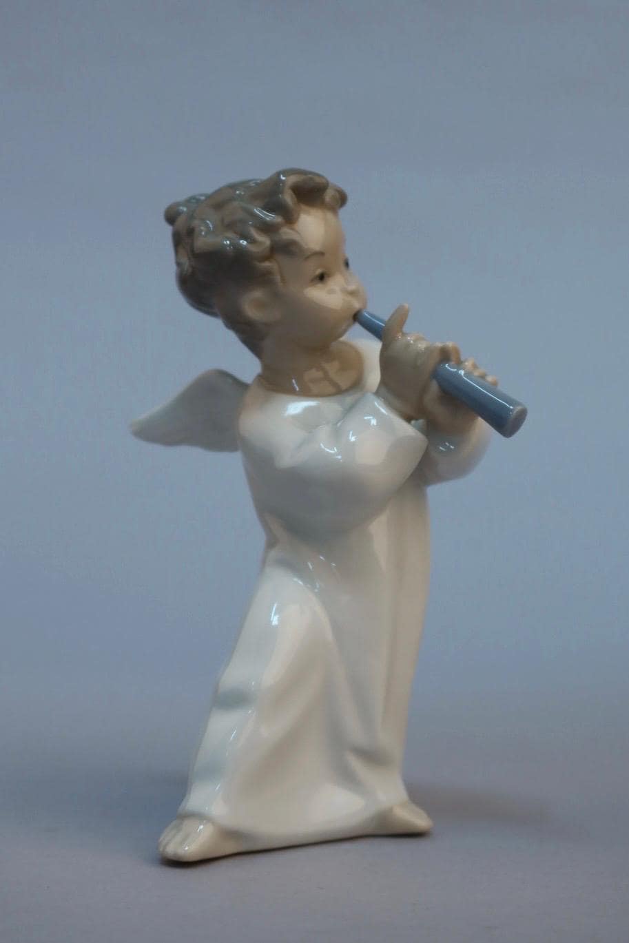 リヤドロ　フルートを持つ天使の置物 リヤドロ磁器彫刻 - フルートを持つ天使 - Etsy 日本