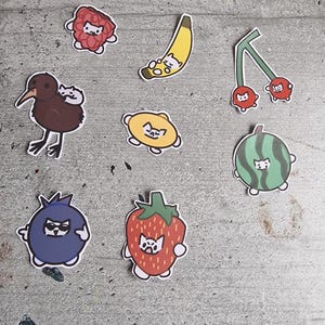 8 kattenfruitstickers / schattige kattensticker / aardbeikat / huilende kat / schattige kunst/schattige sticker / kunst / digitale kunst / door mensen gemaakte kunst / zelfgemaakte