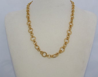 Gold Chainmaille Necklace