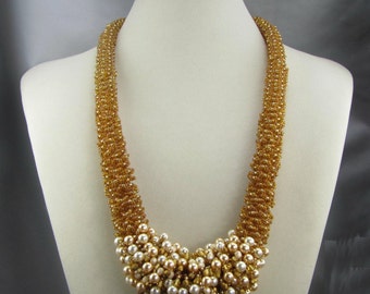 Pearl and Gold Lekku Necklace