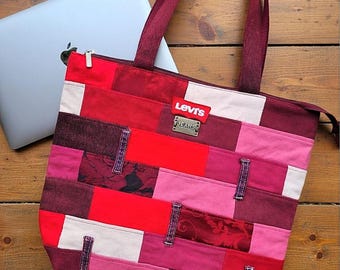 Jeansväska, återvunnen denim Levi-väska, återvunnen denimväska, stor denimaxelväska, stor lappad denimväska, jeanshandväska med denimlappverk