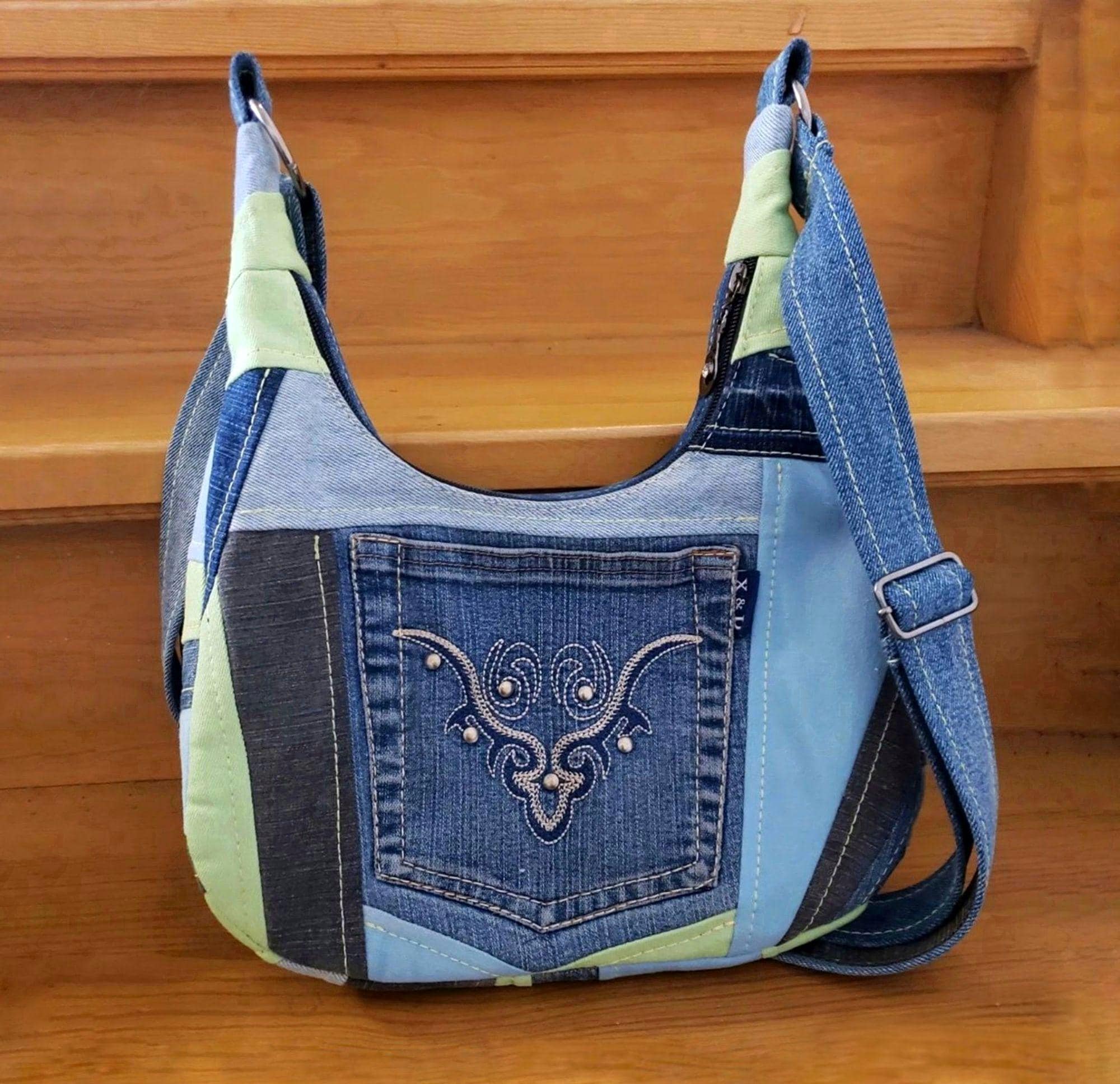 Crossbody Denim Bag Upcycled Boho Jeans Bag Unique Jean Crossbody Bag With Two-Sided Design Recycled Denim Purses Made From Jeans Book Bag