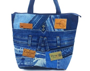 Stor jeansväska i lapptäcke Återvunnen jeansväska Stor jeansväska Stor jeansväska Stor axelväska i denim Återvunnen jeansväska Shopperväska