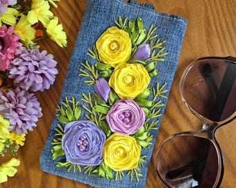 Floral Ribbon Embroidered Denim Glasses Case: Linen Padded Eyeglasses Sleeve