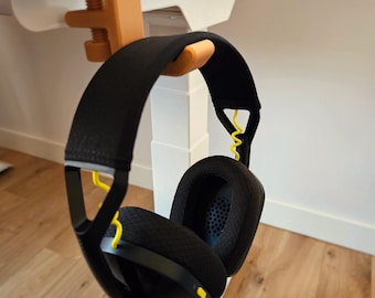 Headphone Desk Hanger – Clamp-On Headset Holder for Desks Universal Compatibility Designed to securely attach to desk edges Gift for Gamers