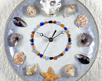 Seashell Wall Clock - Misty Foggy Gray