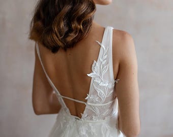 Moderne trouwjurk | Satijnen trouwjurk | Trouwjurk met blote schouders | Trouwjurk korset | Mouwloze satijnen trouwjurk