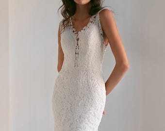 Moderne trouwjurk | Satijnen trouwjurk | Trouwjurk met blote schouders | Trouwjurk korset | Mouwloze satijnen trouwjurk