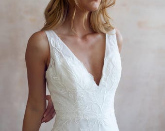 Moderne trouwjurk | Satijnen trouwjurk | Trouwjurk met blote schouders | Trouwjurk korset | Mouwloze satijnen trouwjurk