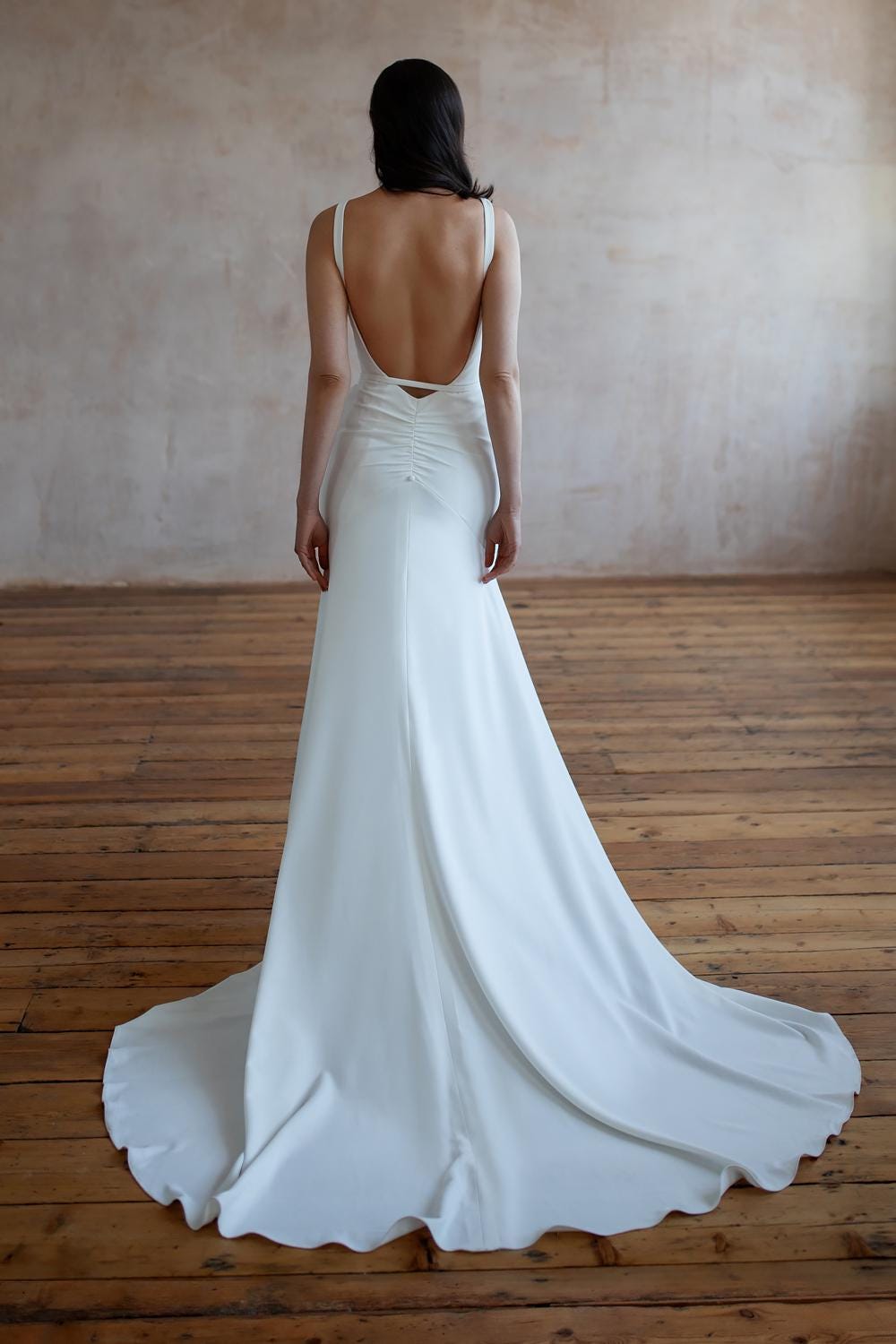 backless bustier for wedding dress Modern |Satin Wedding Dress | Off the Shoulder Sleeve Wedding Dress long sleeve Blake Lively Dresses: Red-Carpet SIZE:XL The back is unlined
