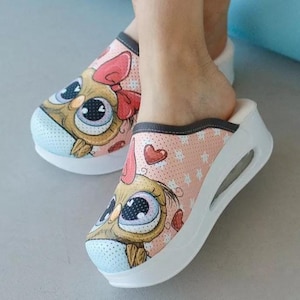 2025 Summer Women&#39;s Orthopedic Nurse Clogs Comfortable Non-Slip Ideal for Hospital Doctor Slipper