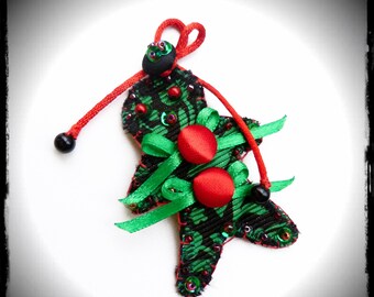 Christmas Green Gingerbread Cookie Brooch