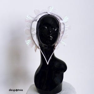 Casque blanc de la Madeleine / casque de Noël / casque de mariée / casque burlesque / casque fétiche / Halloween