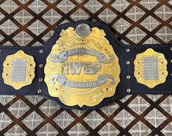IWGP World Heavyweight Wrestling Championship V4 replica titelriem 2 mm messing