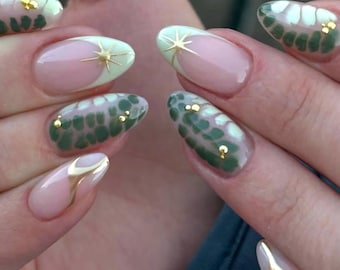 Green Blooming Press On Nails: Chrome Star French Tips, Reusable Nail Art
