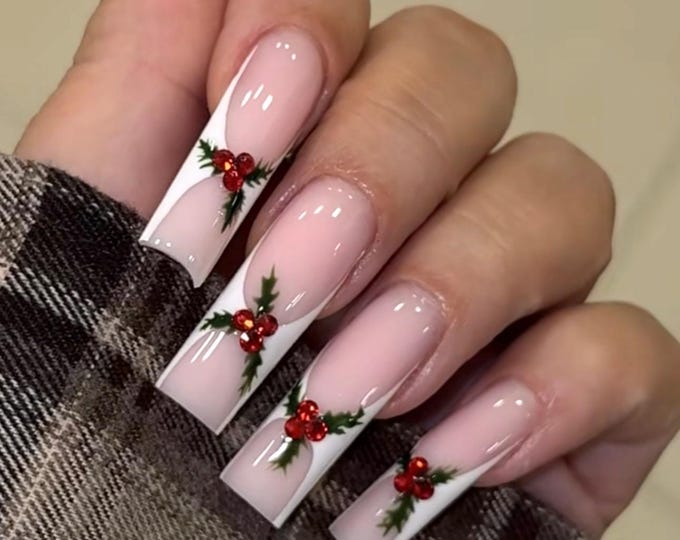Holiday Holly Press On Nails – Rhinestone Berry Christmas Nail Set