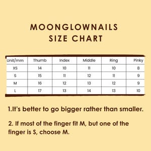 May include: A Moonglownails size chart with a table listing sizes XS, S, M, and L in millimeters for thumb, index, middle, ring, and pinky fingers. It includes instructions to choose larger sizes and select M if most fingers fit M but one fits S.