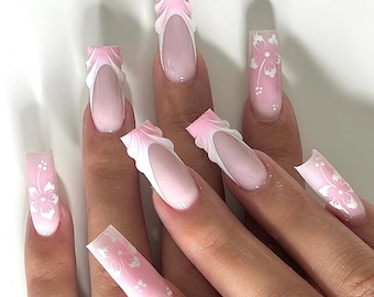 3D Floral Press On Nails: Elegant White Square Gel Nail Set