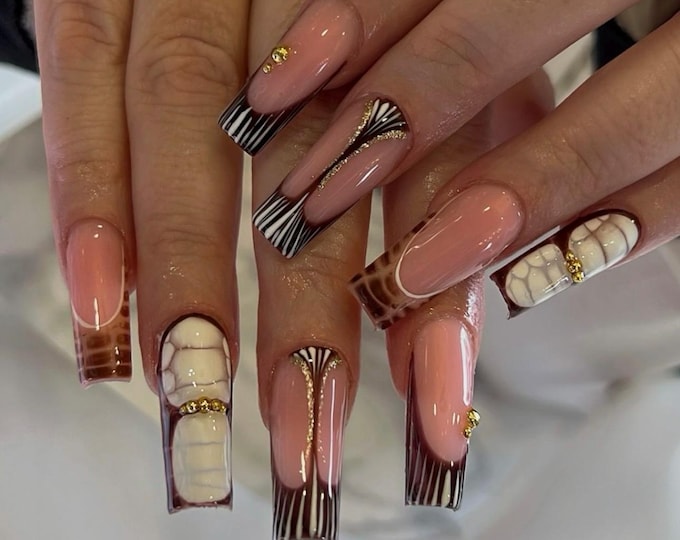 Blooming Marble Press On Nails: Brown, White & Gold, Coffin Shape