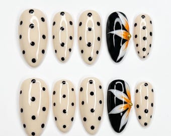 Hand-Painted Cream Yellow Floral Press On Nails, Black Polka Dot Summer Vacation Set