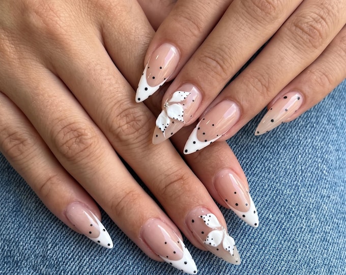 White Polka Dot Press On Nails, Long Stiletto 3D Flower Handmade Nails, Black And White Party Acrylic Nails, Elegant French Tip Fake Nails