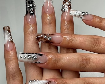 Gothic Blooming Press On Nails: Silver Rhinestone Long Almond Nail Set