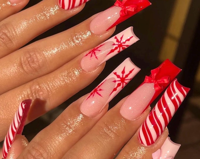 Candy Cane Press On Nails • 3D Bow Holiday Nail Set