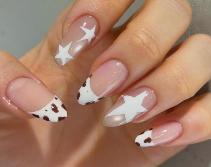 Pink Polka Dot Cat Eye Press On Nails, Handmade Almond Lace 3D Pearl Cluster Fake Nails, Coquette Y2K Nails Doll for Birthday Party