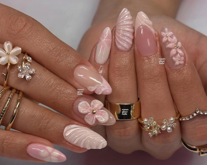 3D Flower Press on Nails, Milky Pink Almond Fake Nails, Handmade Shell Design Glue Nails