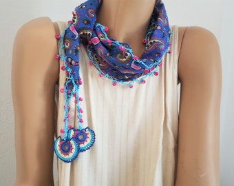 blue cotton scarf, paisly beaded hairband, crochet circles