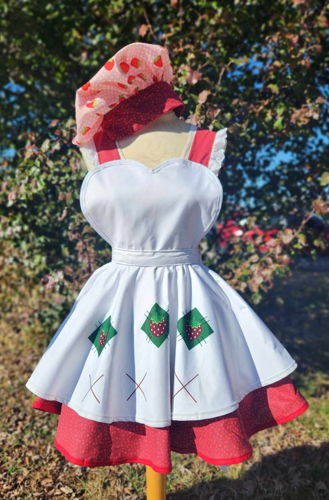Vintage Inspired, Strawberry Shortcake, Hostess Apron, Cosplay, Photo