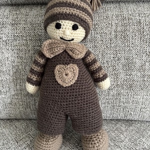 Muñeca de crochet