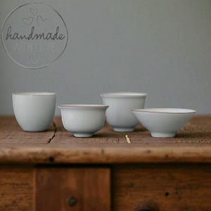 Matte Frosted White Ceramic Tea Master Cup – Ding Kiln-Style Gongfu Tea Bowl | Minimalist Kung Fu Tea Cup for Ceremony or Gift Collection