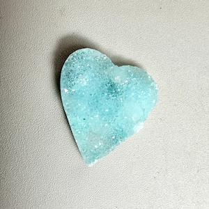 Blue Chrysocolla heart,blue chrysocolla druzy,Druzy Crystal, African Mineral, Blue Mineral, Druzy Chrysocolla, Chrysocolla Stone, Malachite
