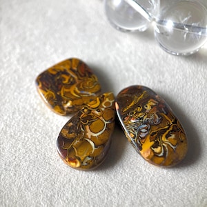Australian boulder opal,Boulder opal cabochon,boulder opal jewelry,koroit boulder opal,boulder opal pendant,boulder opal ring