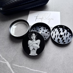 Personalized Laser Engraved Aluminum Herb Grinder: Custom Smoker Gift