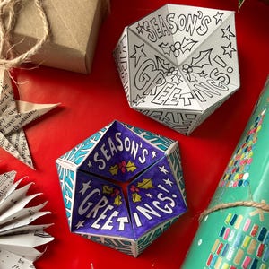 印刷可能なクリスマス万華鏡テンプレート - DIYホリデーカラーリング（PDF）