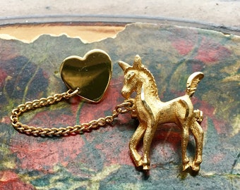 Prancing Pony & Engravable Heart Pin - Equestrian - Mid Century - Wild Horse - Gift Her Him - Horse lover - I Love HORSES - Gold Horse Pin