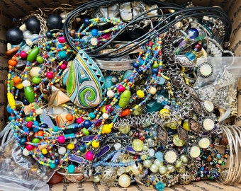 Huge Vintage - Mod  5+ lbs Vint - Mod Bulk Lot - 77+ pcs - Craft/Mix Retro Costume Good Jewelry Necklace Beads Bracelets - Ready 2 Ship #206